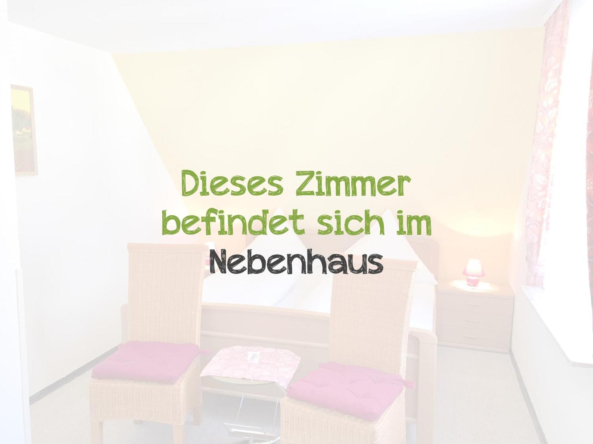 Hotel Weingut Schuetzen Senheim Quarto foto